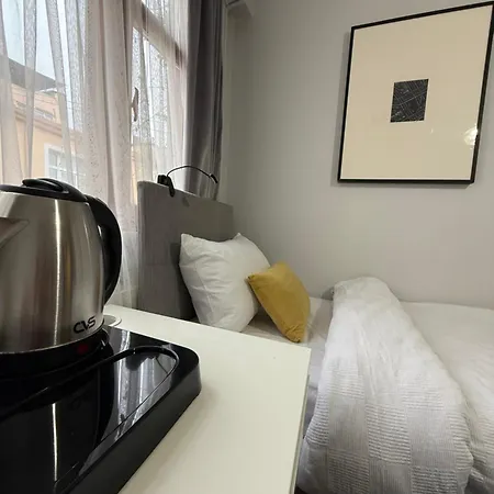 Lonca House *